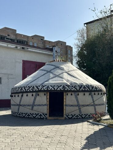 Аренда юрт: Аренда юрты, Каркас Деревянный, 85 баш, С полом — 22