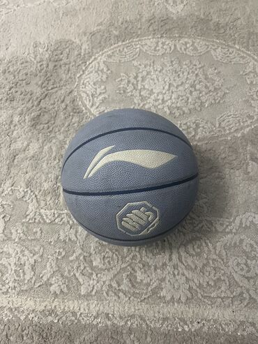 баскетбольный кальцо: Продаю баскетбольный мяч Li-Ning оригинал!!Семерка,хорошого