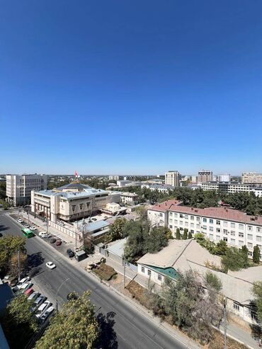 Продажа квартир: 3 комнаты, 112 м²