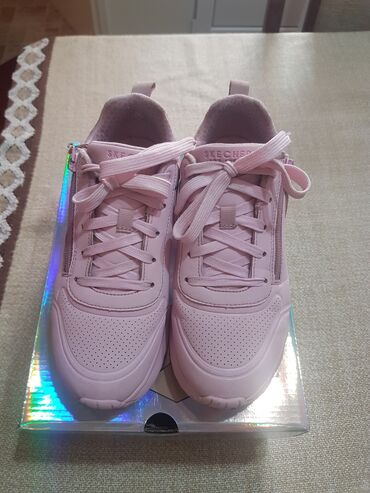 balencijaga patike: Skechers, 36, color - Pink