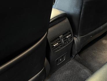 авторынок унаа: Toyota Corolla: 2021 г., 1.8 л, Вариатор, Гибрид, Седан — 9