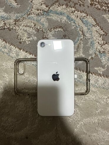 Apple iPhone: IPhone SE 2020, Б/у, 128 ГБ, Белый, 96 %