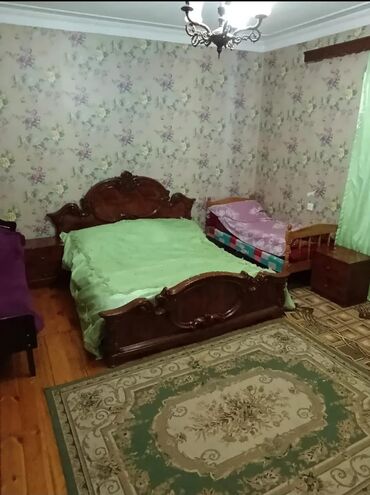 xacmaz kiraye: 60 м², 2 комнаты, Комби, Газ, Электричество