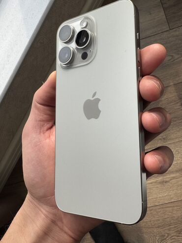 Apple iPhone: IPhone 15 Pro Max, 256 GB, Natural Titanium — 4