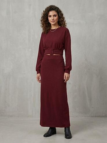 Bordo rəngli uzun trikotaj don - Model: uzun, düz kəsimli, ayaq