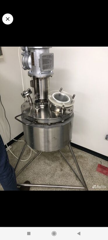 оборудование для ремонта: Продается химический реактор нержавеющий c пеpемешивaющим уcтройством