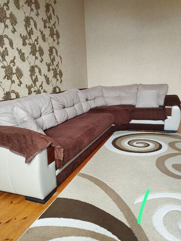 hava matraslari: Угловой диван