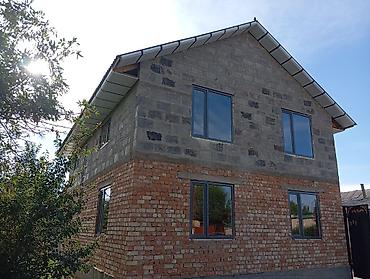 Пластиковые окна на заказ: Услуги по установке и остеклению ПВХ-окон и дверей - Профессиональный — 9