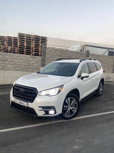 продаю после дтп: Subaru Ascent: 2018 г., 2.4 л, Вариатор, Бензин, Кроссовер