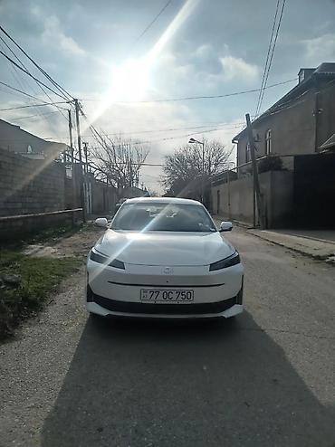 lexus ct 200: Elektrik sedan – Leapmotor C01 (A05) tipli model - Rəng: ağ - Gediş — 9