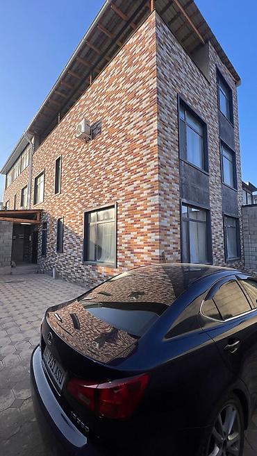 flat osh: Продаётся современный таунхаус в тихом и безопасном районе! Район — 1