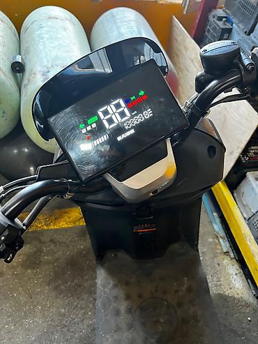 elektrikli moped satisi: Elektrik skuter – şəhər daxili rahat və 0km salafan real alcya endirim — 3