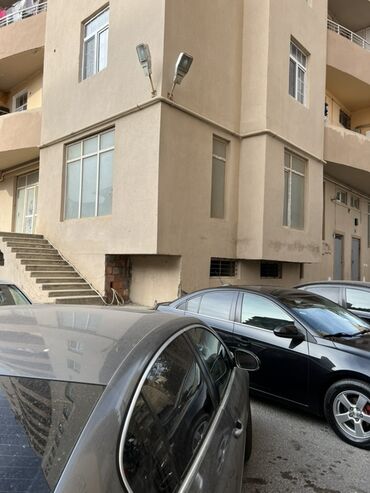 Yeni tikili: Qaraçuxur qəs., 1 otaqlı, Yeni tikili, m. Neftçilər, 30 kv. m -da lalafo.az — 2 Yeni tikili: Qaraçuxur qəs., 1 otaqlı, Yeni tikili, m. Neftçilər, 30 kv. m — 2