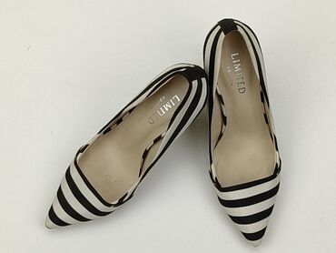 Shoes: Shoes 38, condition - Good