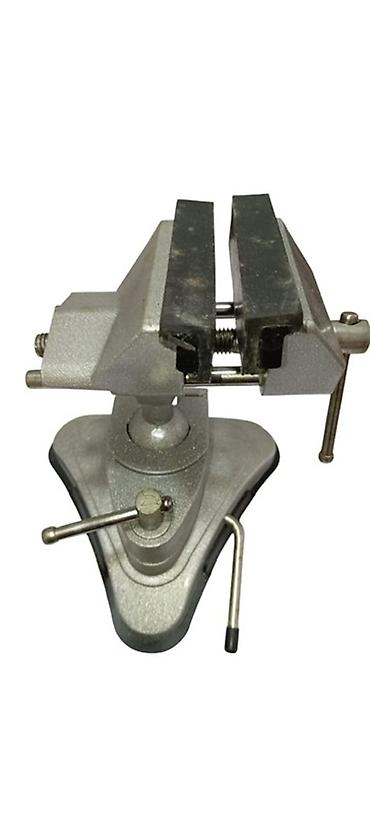 nerj cen: Döner gövdəli masaüstü mengene - Material: möhkəm metal gövdə, polad — 1
