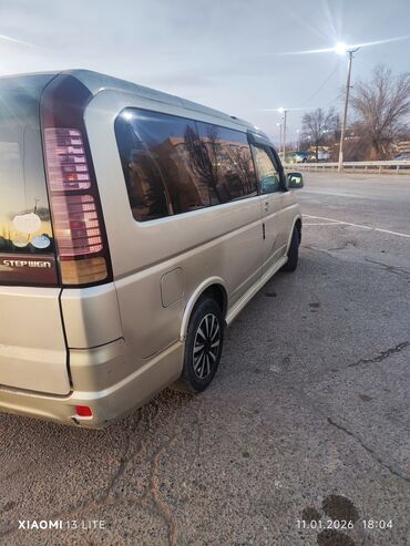 Honda: Honda Stepwgn: 2004 г., 2.4 л, Автомат, Бензин, Минивэн — 3