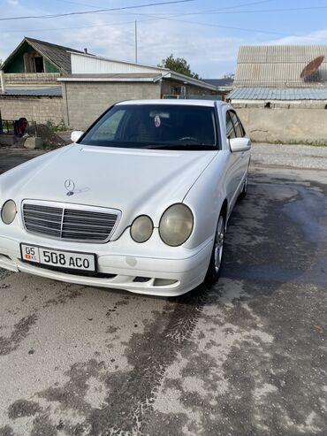 купить модели автомобилей: Mercedes-Benz A 210: 2000 г., 2.2 л, Автомат, Дизель, Седан