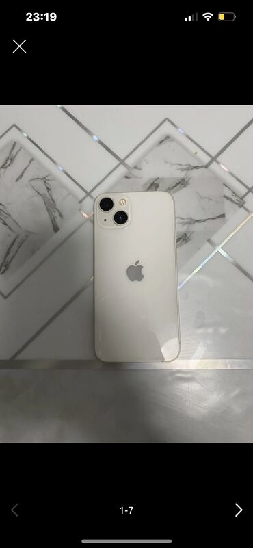 продаю советский холодильник: IPhone 13, Б/у, 128 ГБ, Белый, Чехол, 77 %