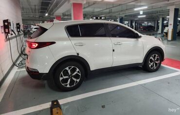 срочно срочно продам машину: Kia Sportage: 2018 г., 1.6 л, Автомат, Дизель, Кроссовер