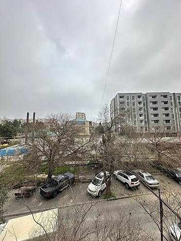 Mənzillər: Bakı, Əhmədli, 3 otaqlı, Köhnə tikili, m. Həzi Aslanov, 90 kv. m — 10