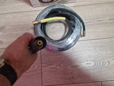 Gume i felne: Komplet od 4 čelične felne sa originalnim Opel ratkapama. - na lalafo.rs — 9 Gume i felne: Komplet od 4 čelične felne sa originalnim Opel ratkapama. - — 9