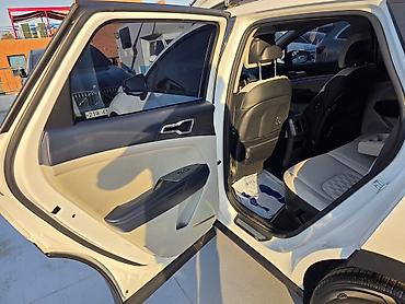smart plus: Kia Sportage: 2022 г., Кроссовер — 10