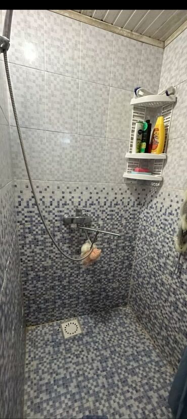 дом в пишпек: 56 м², 3 комнаты, Парковка, Забор, огорожен