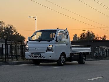 sonata 2025: Hyundai Porter: 2022 г., 0.1 л, Автомат, Электромобиль, Фургон — 1