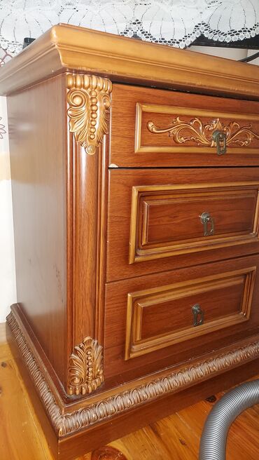 Yataq otağı dəstləri: İkinəfərlik çarpayı, Termo, Dolab, Komod, İşlənmiş — 9