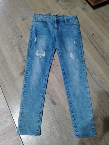 mil tec pantalone: 31. 32br. 1000din.jedne