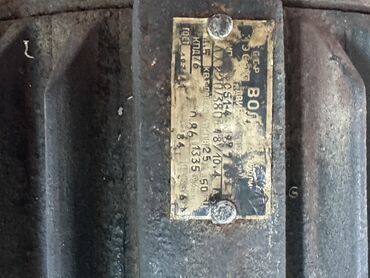 Запчасти и аксессуары для бытовой техники: Продаю Двигателя 3 фазный Асенхроный 4. КВ 1500 оборотов 5 кВ 1500 — 5