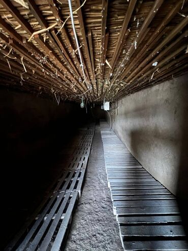 Кампаларды жана устаканаларды ижаралоо: Объездная дорога Бишкек. Сдается склад по хранению грузов и овощей с — 8