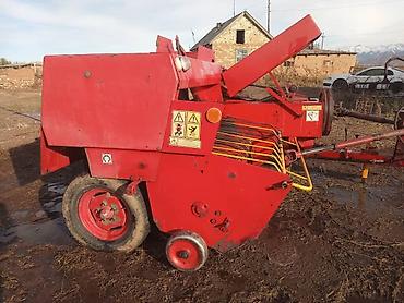 Тюковые пресс-подборщики: Пресс-подборщик тюковый UNIA-FAMAROL (польский) - Тип — 4