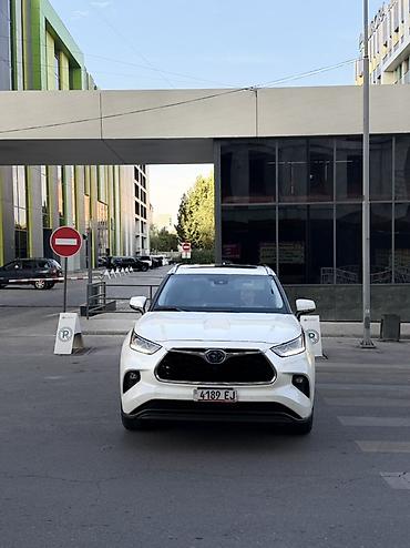Toyota: Toyota Highlander: 2021 г., Гибрид, Кроссовер — 1