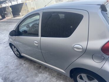 хайландер 2007: Toyota Aygo: 2007 г., 1 л, Робот, Бензин, Универсал