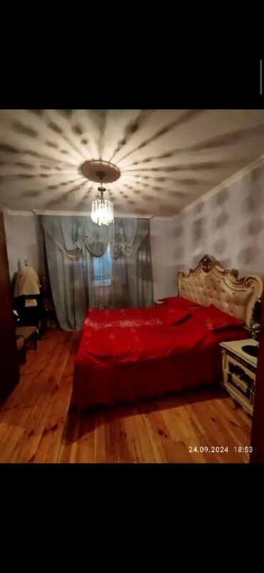 Həyət evləri və villaların satışı: 3 sot torpaqda 5 otaqlı həyət evi satılır Əfqan baglarinda. Reyal — 14