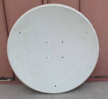 tv antena: “Bilsat” markalı, 90 sm ölcülü peyk anteni (çanaq) satılır. Əziyi