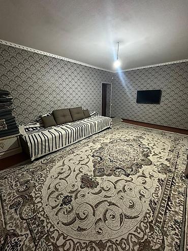 Продажа коттеджей и домов: 🏡 Продается уютный двухэтажный дом в районе Ак Ордо! Идеальный — 6