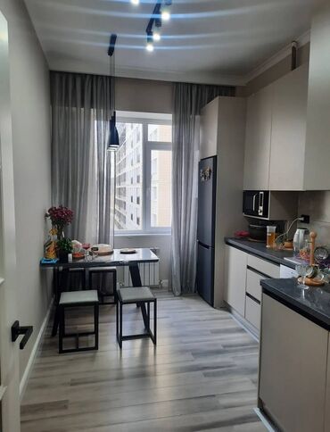 Другая коммерческая недвижимость: 2 комнаты, 60 м², Элитка, 5 этаж, Дизайнерский ремонт