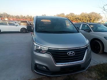 Продажа авто: Hyundai H-1: 2020 г., 2.5 л, Автомат, Дизель, Минивэн — 5
