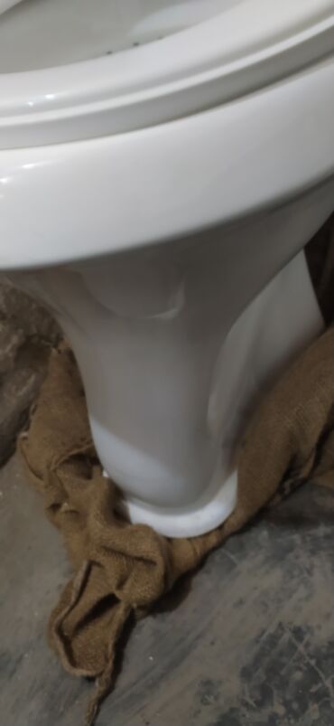 Унитазы: Унитаз Напольный, Б/у, Материал: Фаянс — 3