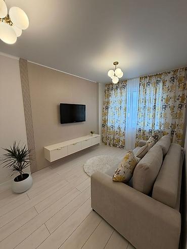 Продажа квартир: 1 комната, 33 м², 4 этаж, Дизайнерский ремонт — 6