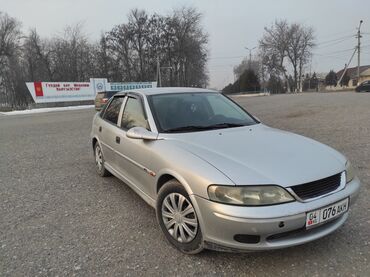 запчасти для опель вектра б: Opel Vectra: 2000 г., 1.8 л, Механика, Бензин, Хэтчбэк