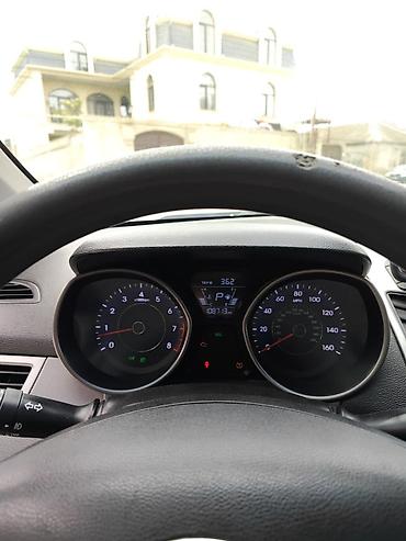 2015 elantra: Hyundai Elantra: 1.8 l | 2015 il Sedan — 5