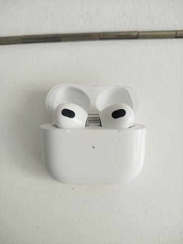 air 3: Apple Airpods 3 - Форм‑фактор: внутриканальные вкладыши с короткими — 1