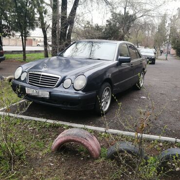 Mercedes-Benz: Mercedes-Benz E-Class: 1998 г., 2.2 л, Механика, Дизель, Седан