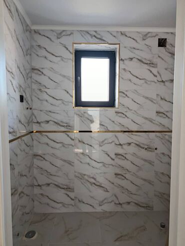 двух комнатный: Дом, 220 м², 6 комнат, Агентство недвижимости, Евроремонт