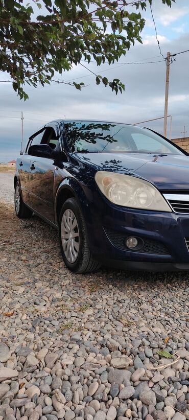 Opel: Opel Astra H (5 qapılı hetçbek) - Kuzov: 5 qapılı hetçbek, tünd mavi — 7