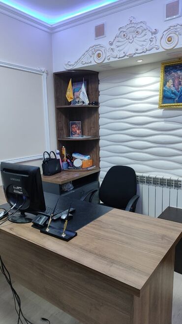 ofis masasi: Ofis mebeli tecili olaraq satılır