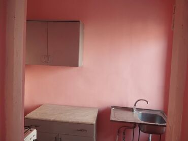 Uzunmüddətli kirayə mənzillər: Yeni təmir olunub, əşyasızdır. Xaçmaz şəh. H.Z.Tağıyev küçəsi ev 8 — 12